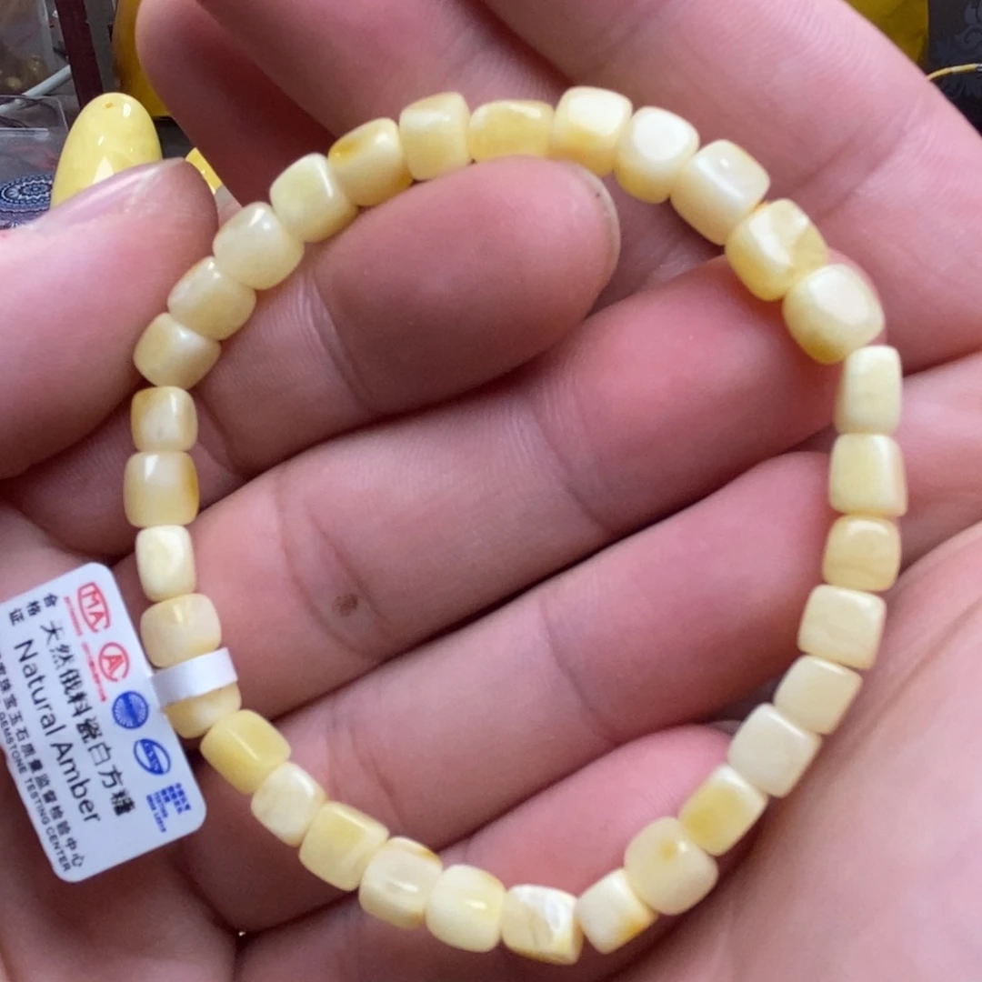 琥珀未镶嵌裸石蜜蜡