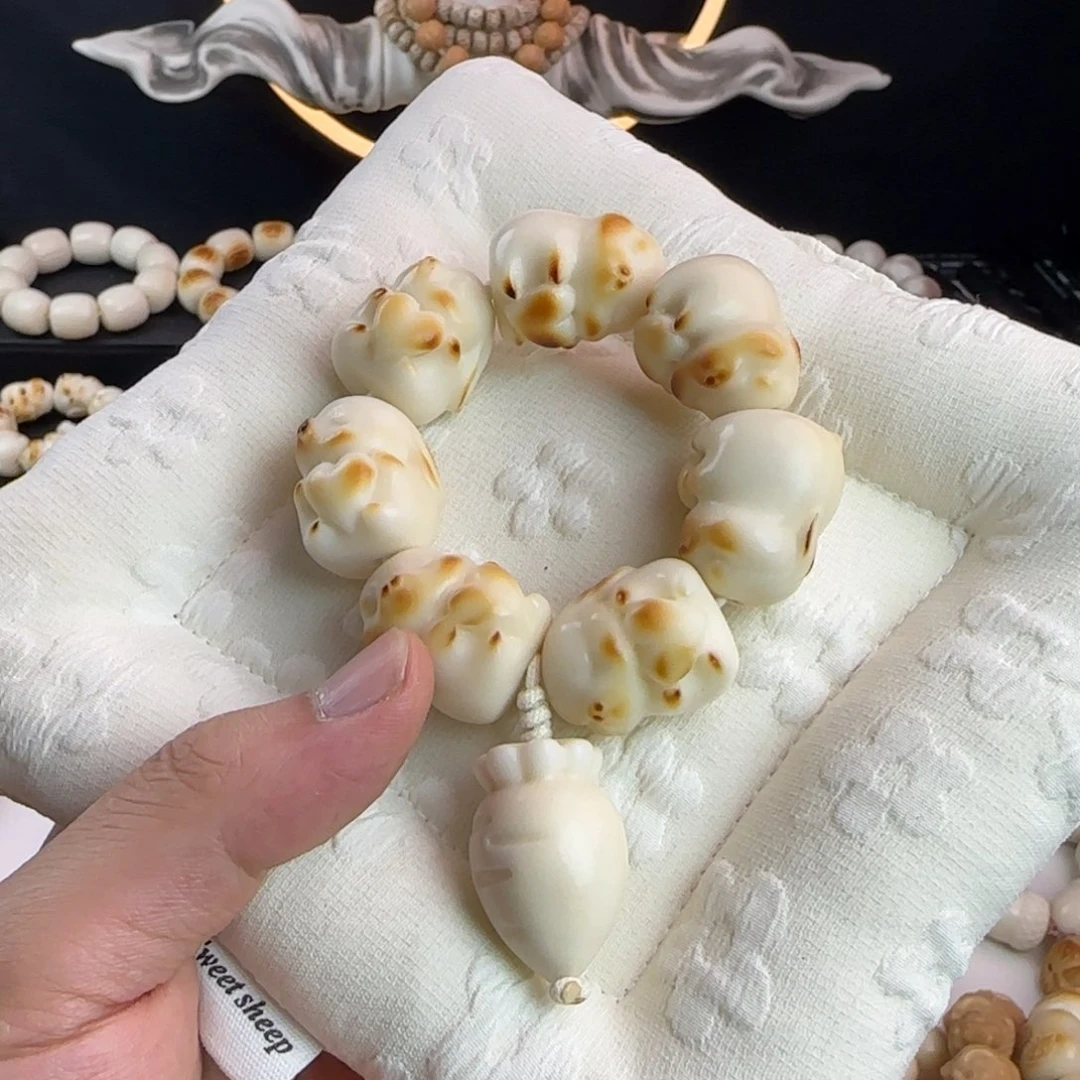 菩提根/象牙果吊坠全品炭烤爱心兔手捻1个