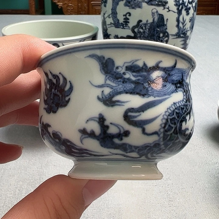 明续幽蓝，龙纹炉式杯