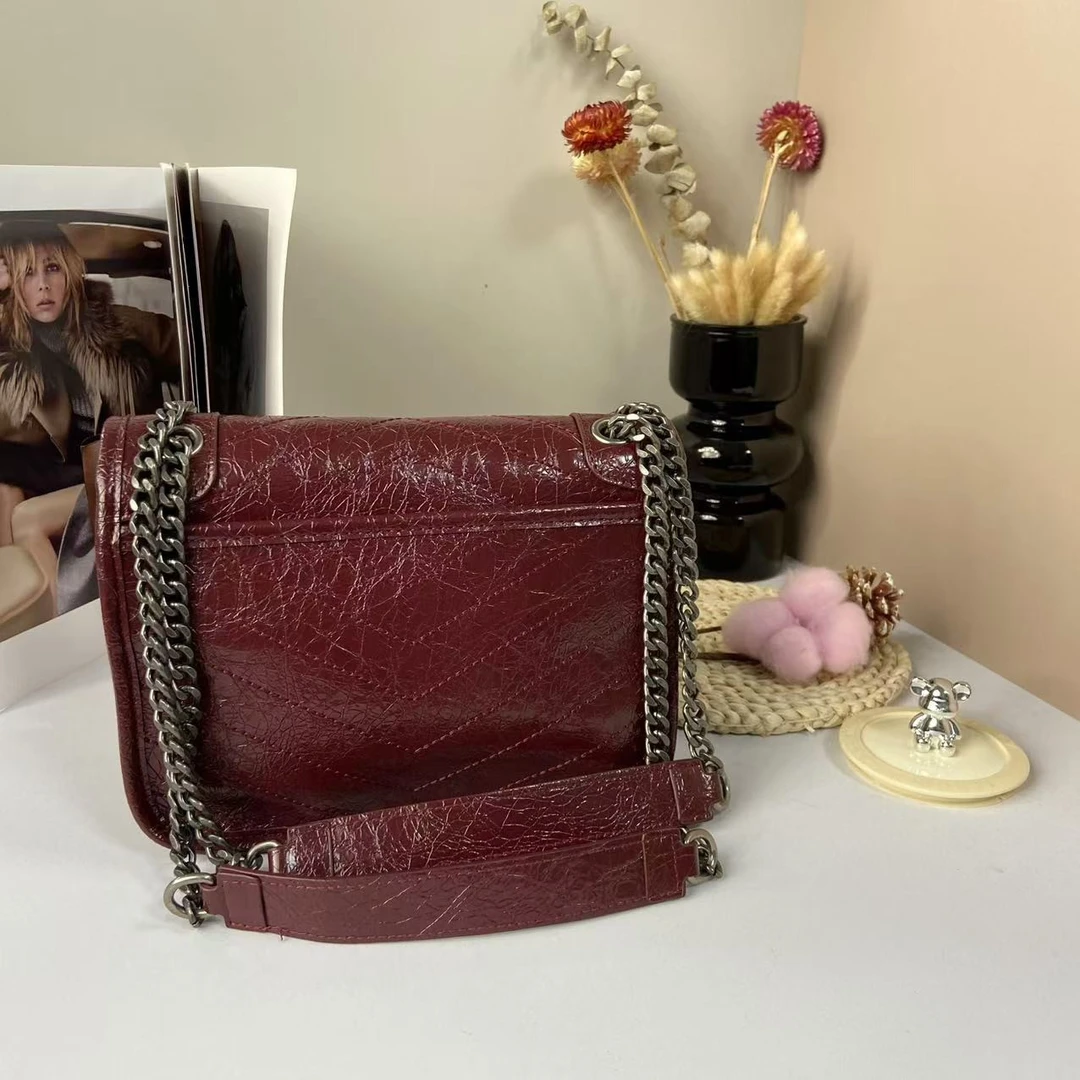 简约百搭高级感2025新大容量女包H6004红