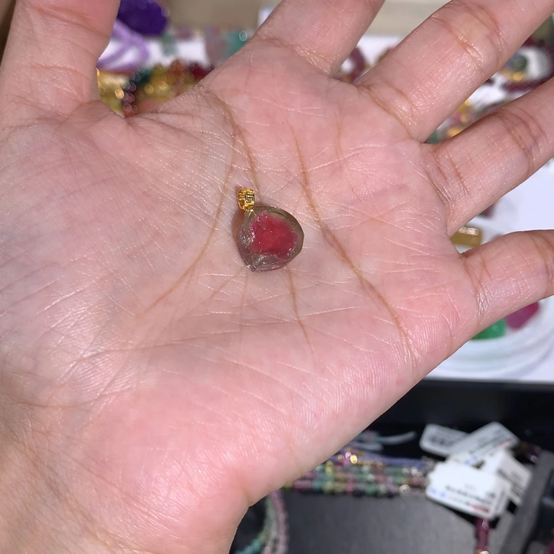 18K金镶嵌吊坠饰品碧玺