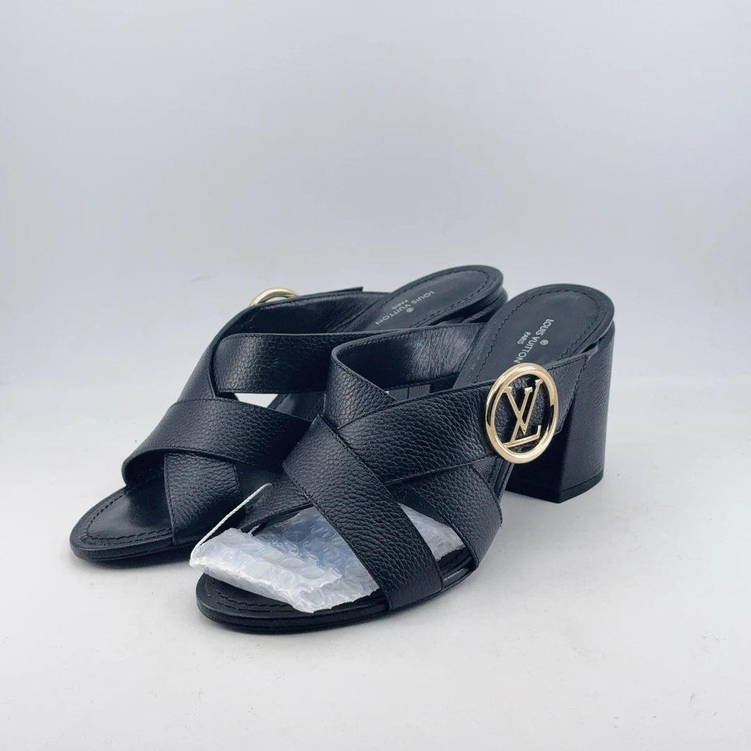 未使用 LouisVuitton/路易威登 38码偏小36脚穿/交叉高跟凉鞋