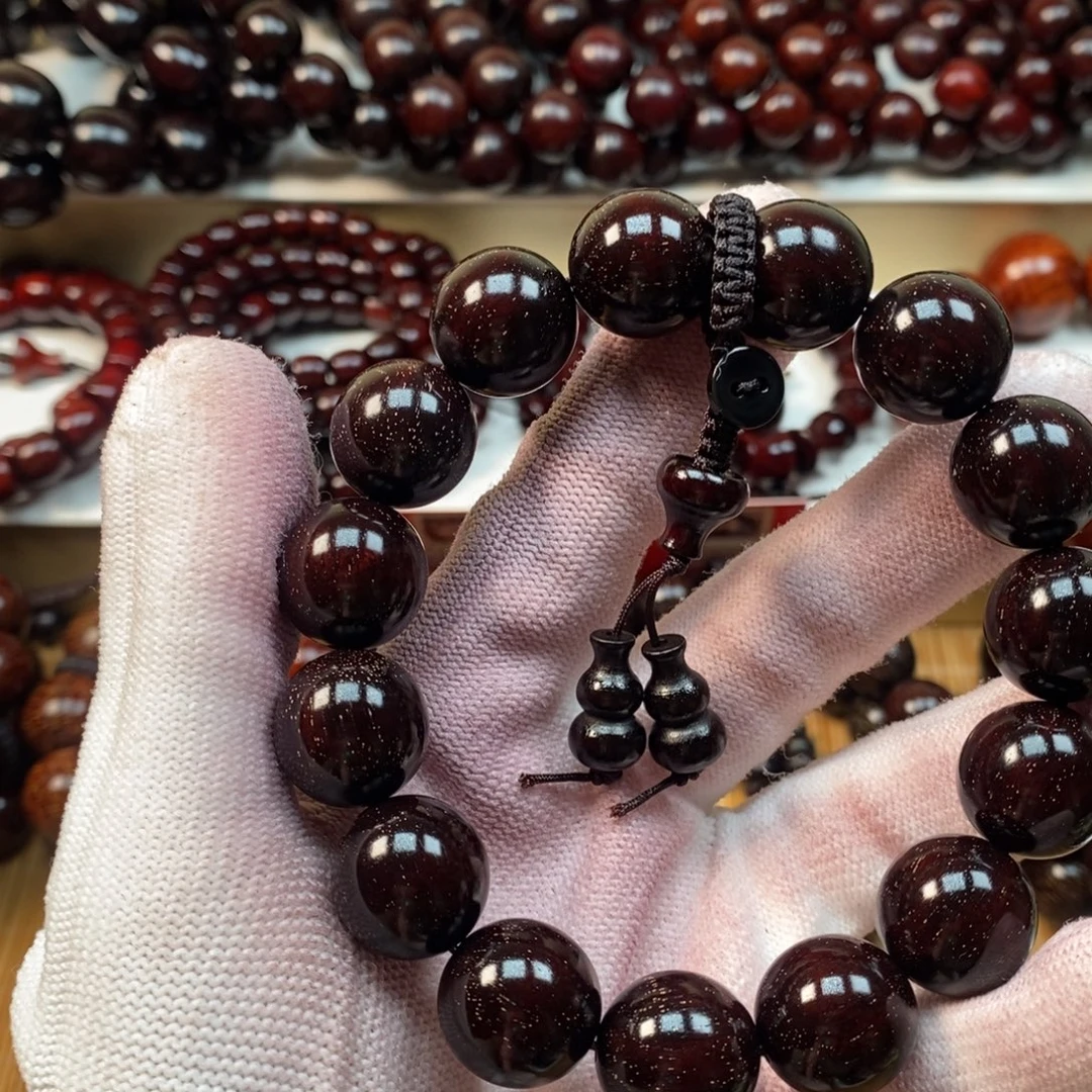 檀香紫檀（小叶紫檀）1.5多星