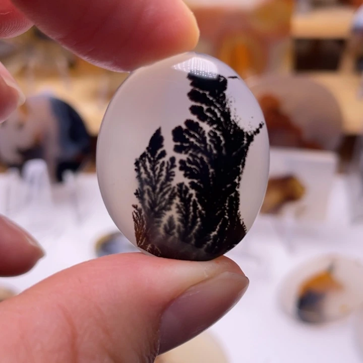 玛瑙/玉髓未镶嵌吊坠(不含链)