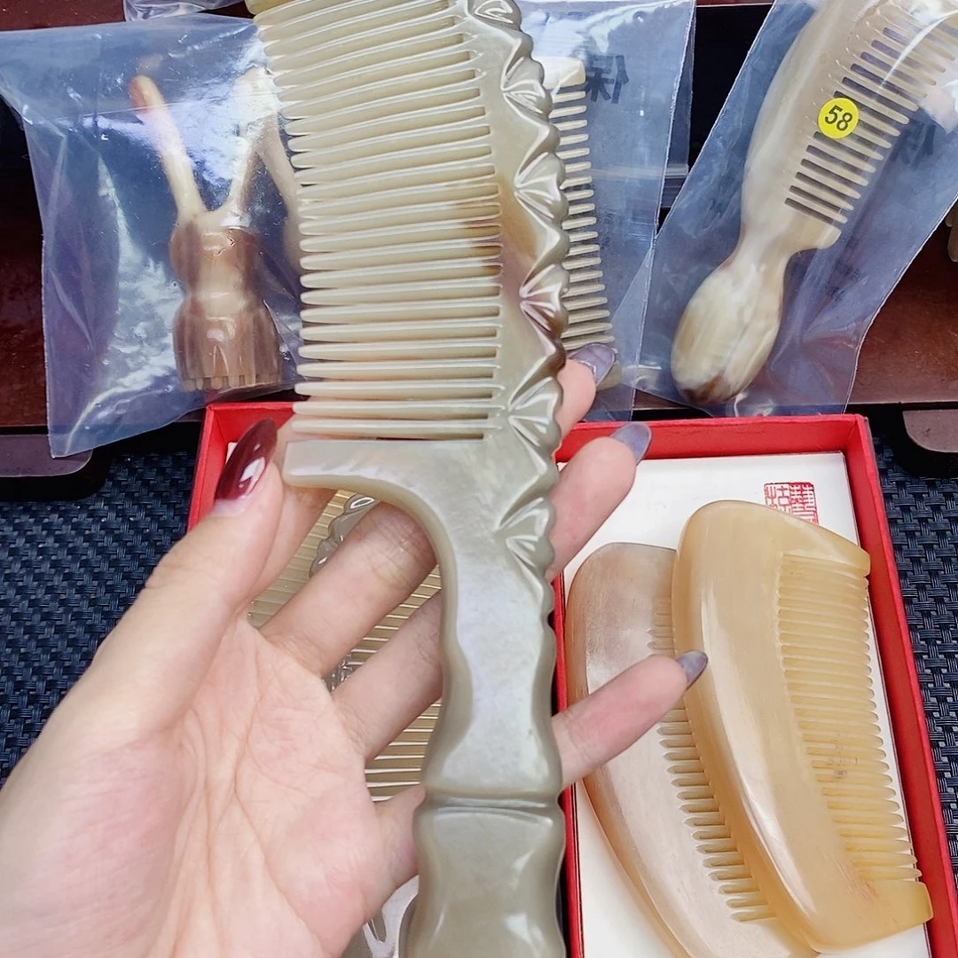 纯手工制作纯牛角梳子