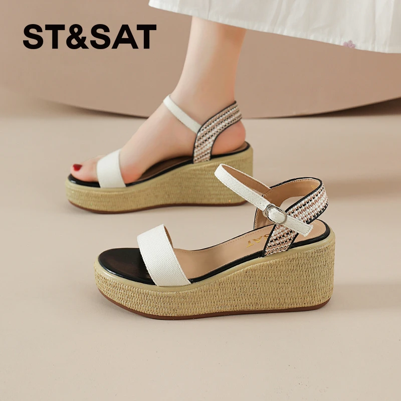 星期六露趾时装凉鞋2025新款皮带扣松糕鞋百搭鞋子小个子软底女鞋