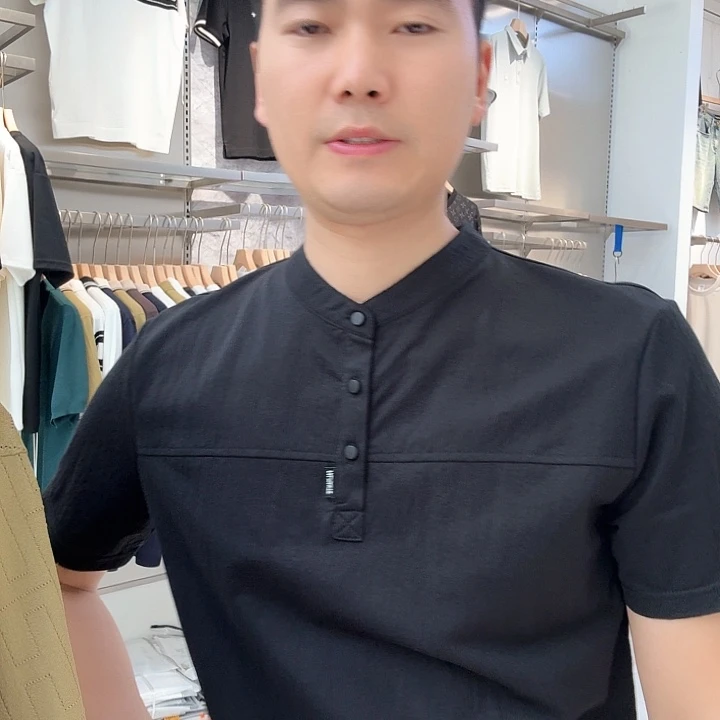 高品质圆领短袖1111