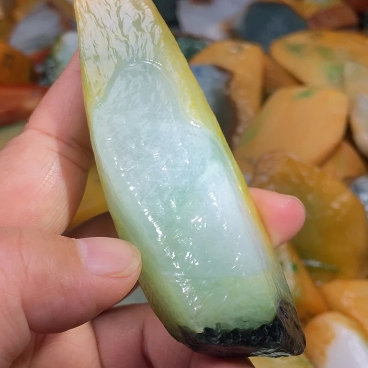 定制翡翠未镶嵌包工