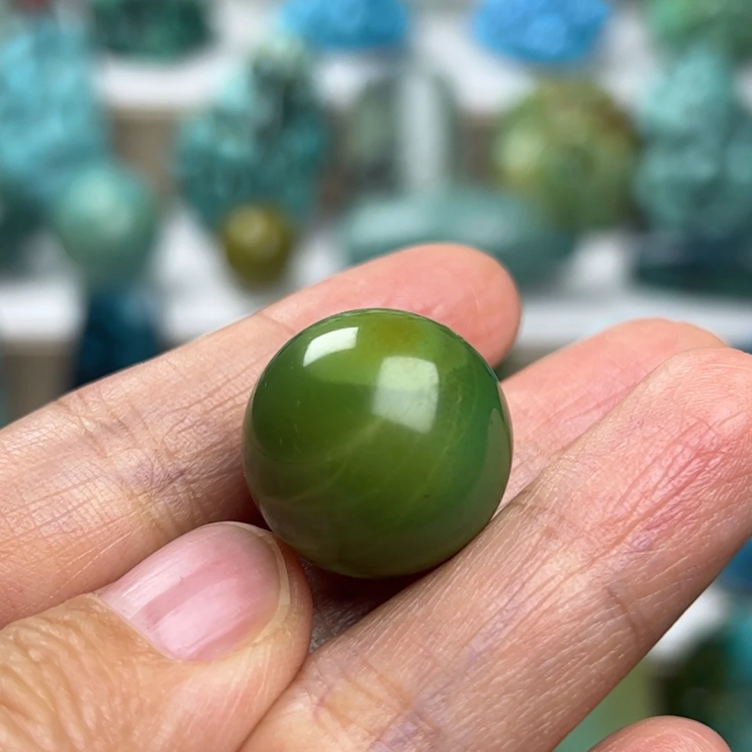 绿松石未镶嵌天然原矿绿松石