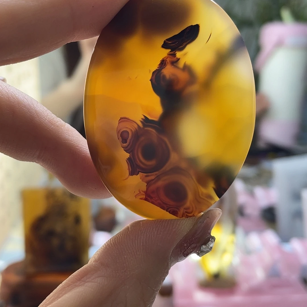 玛瑙/玉髓未镶嵌珠宝奇石