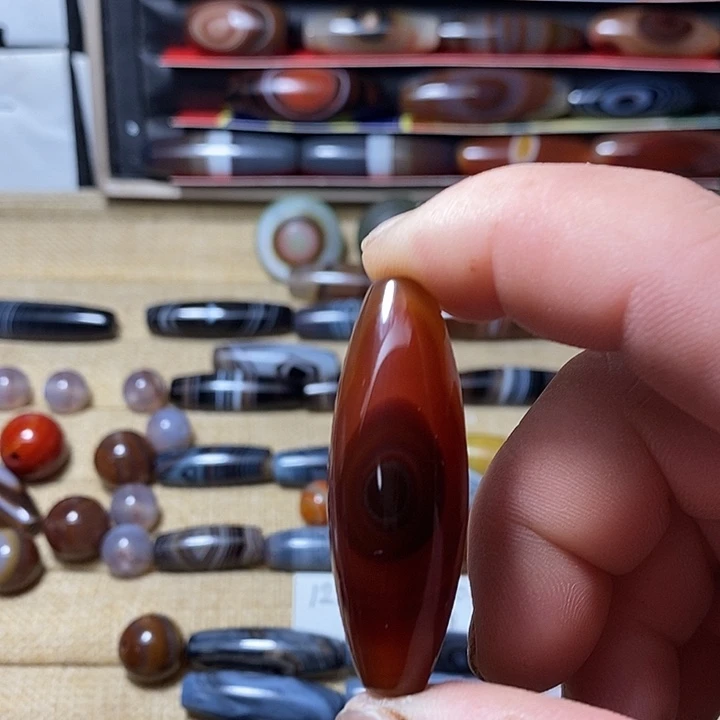 玛瑙/玉髓合金颈饰