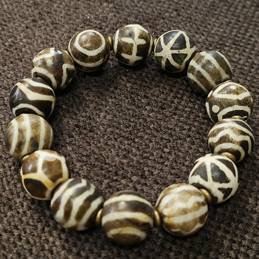 缅甸邦迪克镶蚀木化石毛衣链珠饰