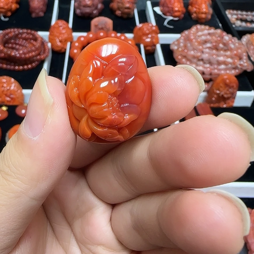 南红玛瑙未镶嵌颈饰