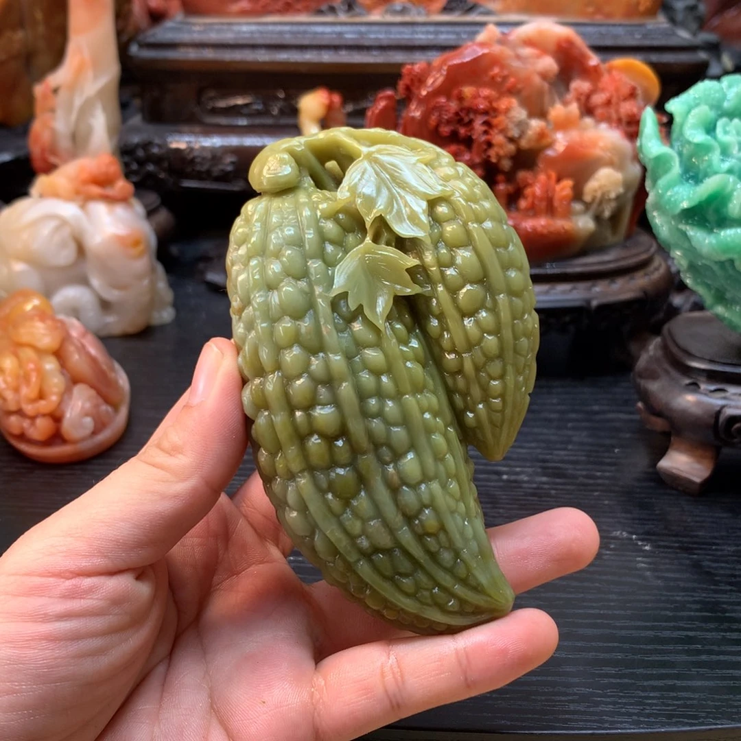 寿山石寿山石月尾绿