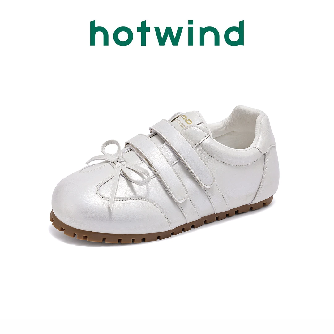 Hotwind/热风春日ins学院风时尚百搭软底德训鞋系带平底休闲鞋