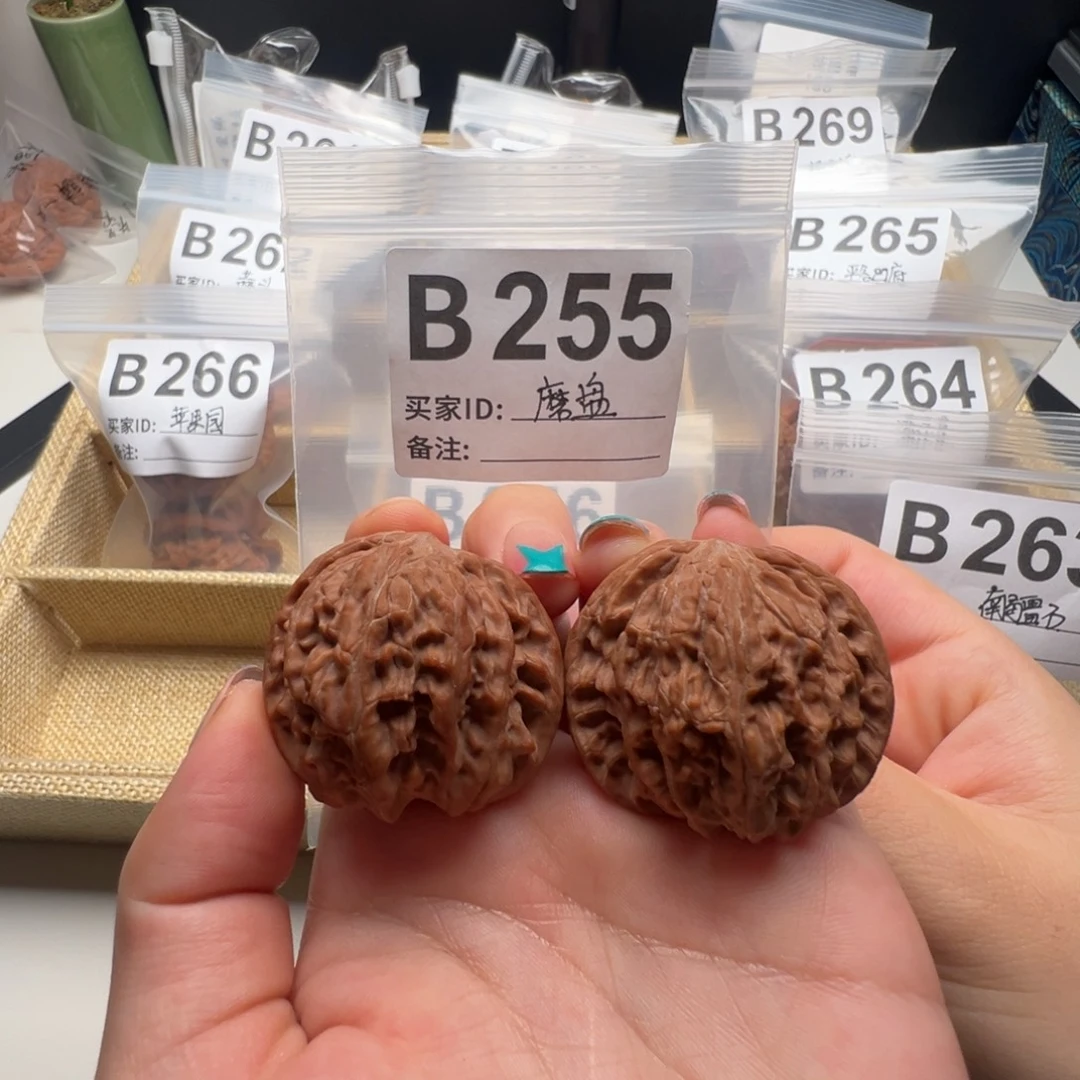 文玩核桃把件40磨盘