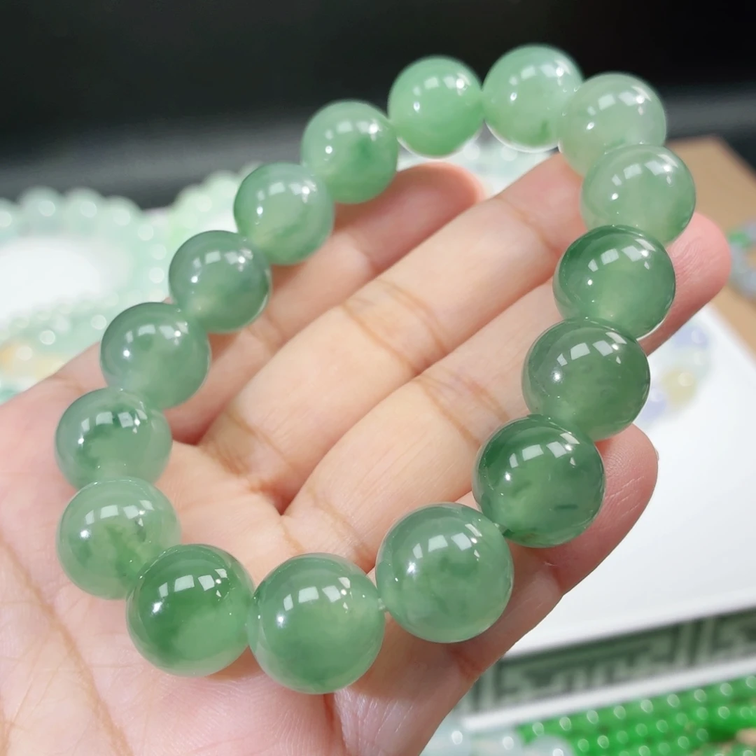 翡翠未镶嵌手链卡12.9