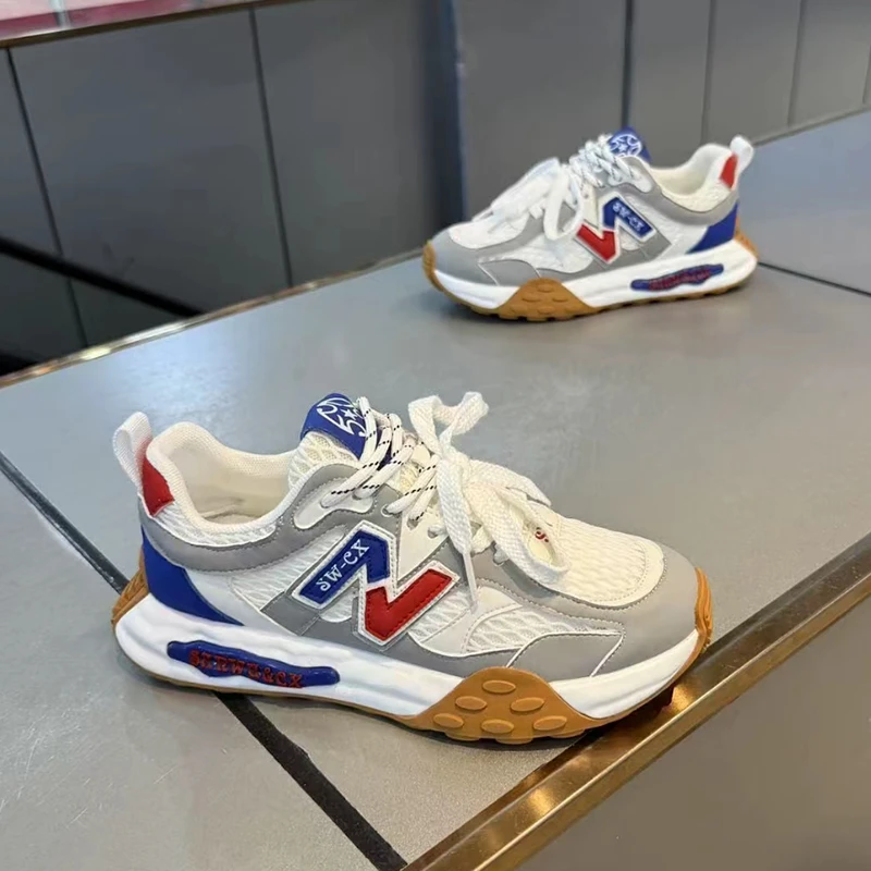 男鞋春秋新款阿甘鞋舒适软底跑步网面爆款低帮老爹鞋休闲运动鞋男