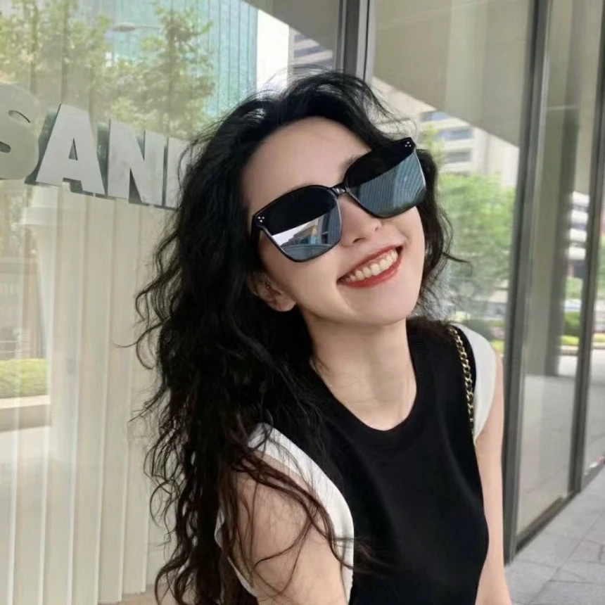 新款防晒网红同款墨镜男女方框显瘦偏光太阳眼镜防紫外线太阳镜