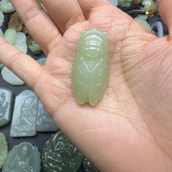 和田玉未镶嵌珠宝奇石