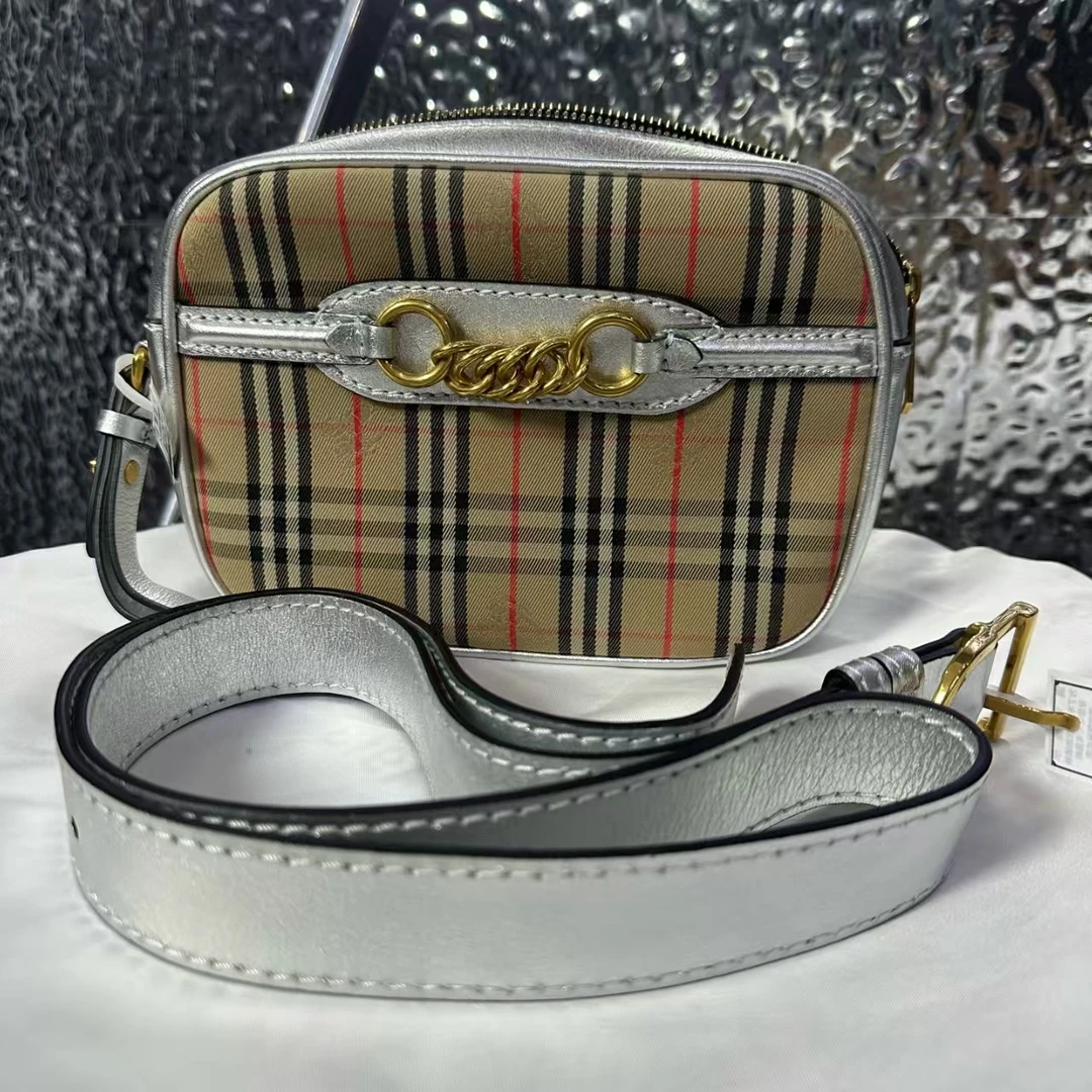 95新 BURBERRY/博柏利 宵夜/粉金格纹信封邮差斜挎腰包