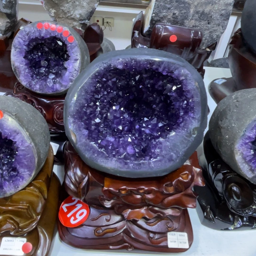 未镶嵌大型摆件（非配饰）紫晶