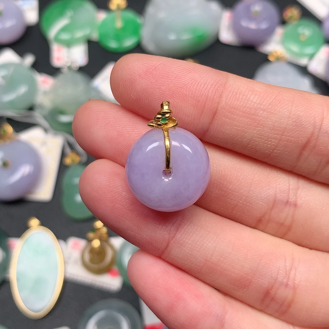 颈饰18K金镶嵌翡翠翡翠吊坠