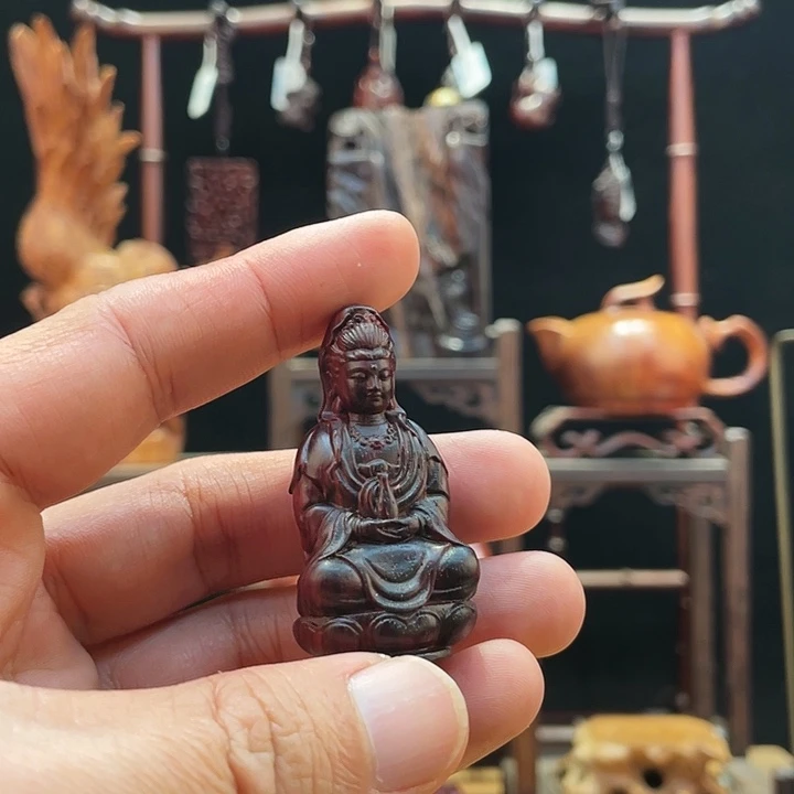 檀香紫檀（小叶紫檀）观音