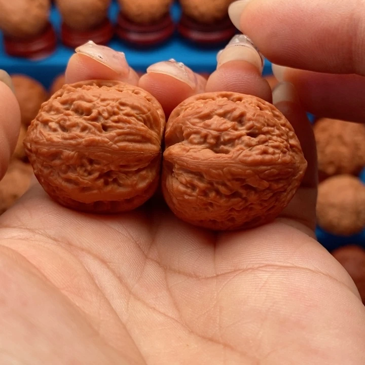 文玩核桃把件招财金蟾