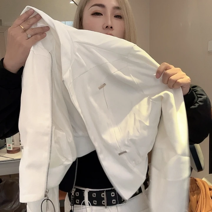 倩***倩白色工装外套韩版