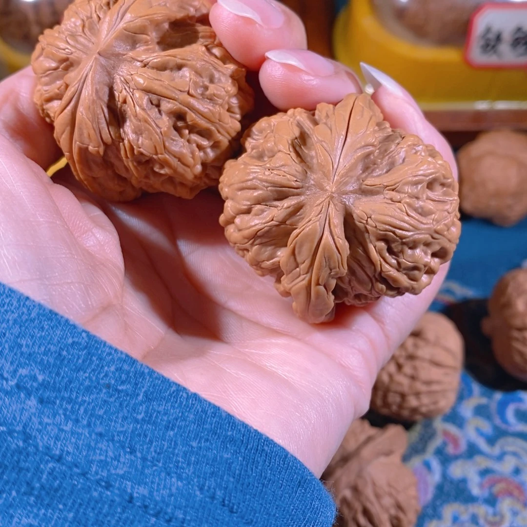 吊坠文玩核桃活****生锦鲤