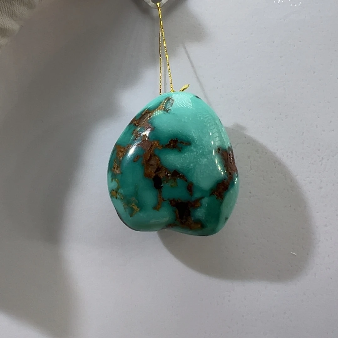 绿松石未镶嵌挂件