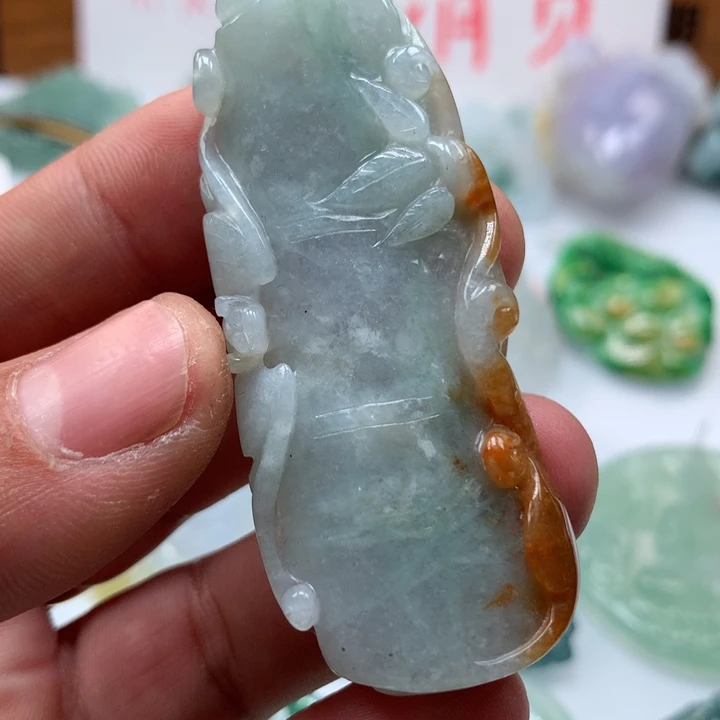 翡翠颈饰未镶嵌保真天然a货翡翠