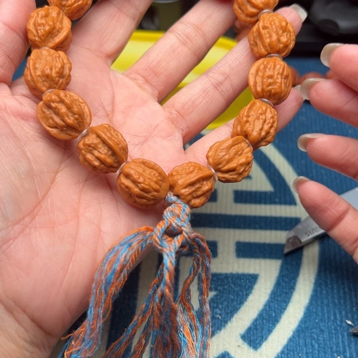 老***了桃核吊坠文玩核桃手串