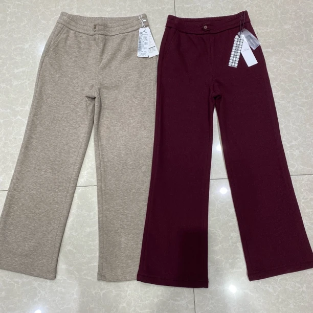 女士冬季加绒加厚高腰休闲宽松直筒裤舒适百搭有垂感56663
