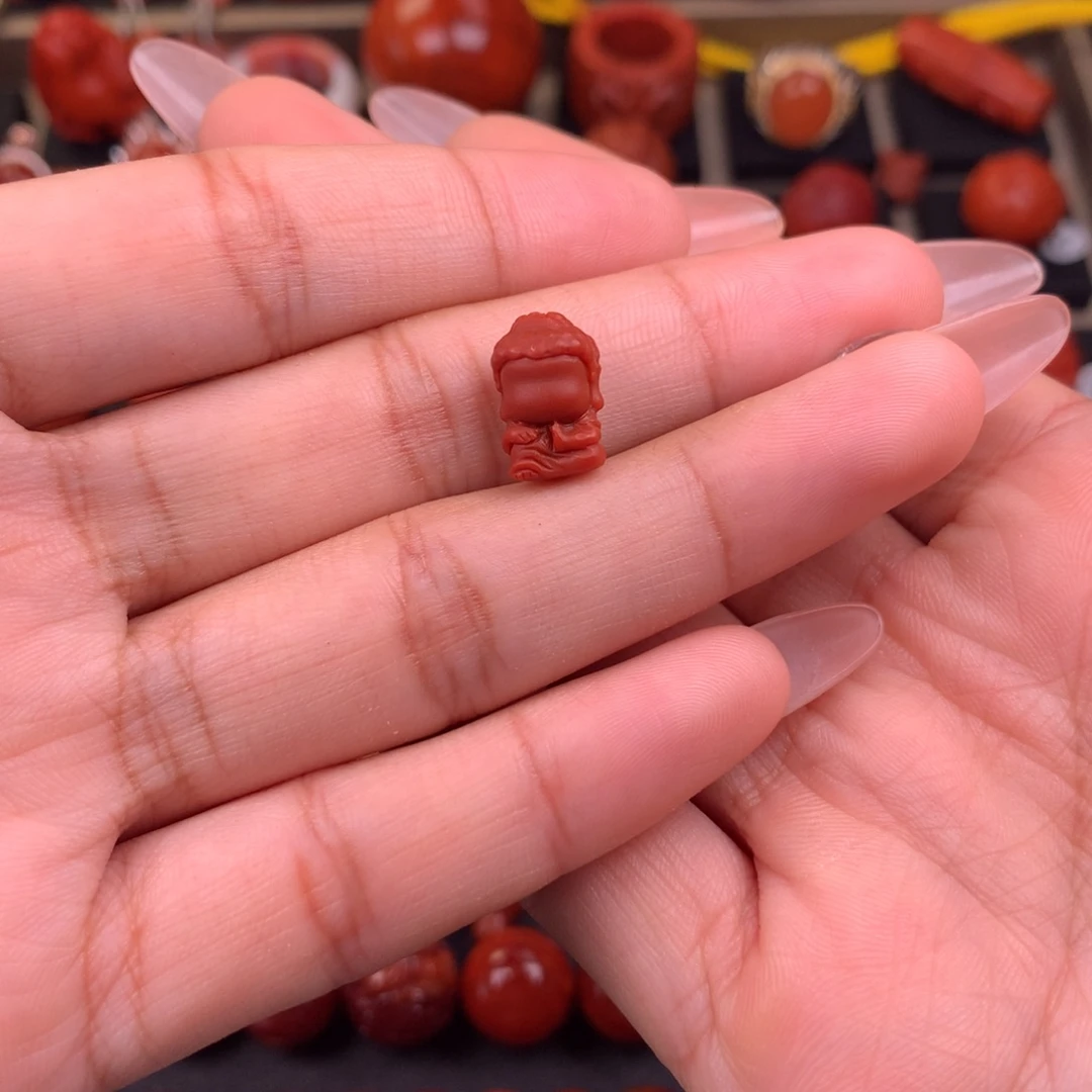 南红玛瑙未镶嵌无相佛8+