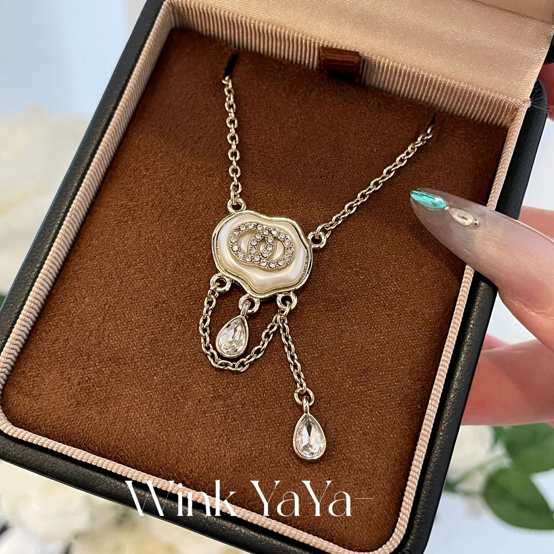 铜合金合成锆石项链 25S 气质轻奢法式镶嵌C不规则项链AL9501