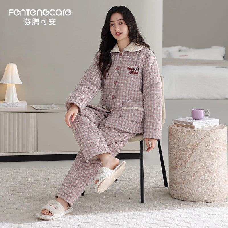 芬腾可安冬季2026年新款保暖加厚加绒三层夹棉睡衣女格子大码套装