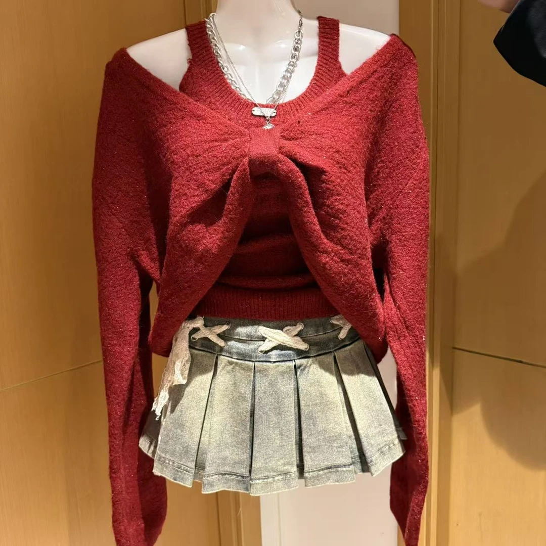 MUA家甜度满分红色毛衣+牛仔百褶裙