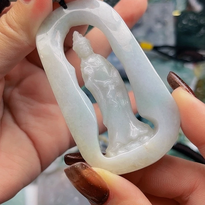 翡翠未镶嵌颈饰挂件