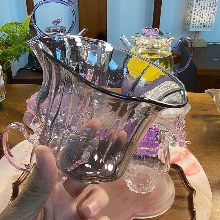 。。。。。。。。。。。。。。。玻璃