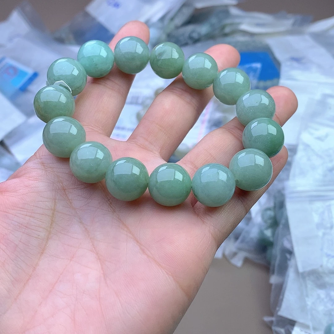 未镶嵌手串定制翡翠