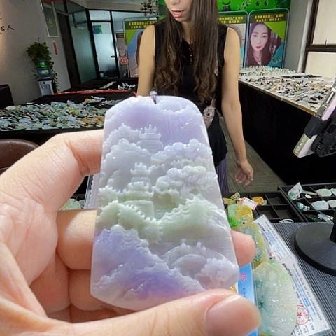 翡翠未镶嵌颈饰翡翠