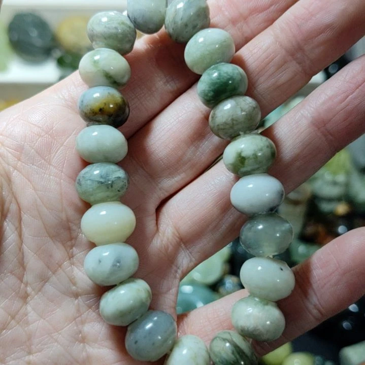 岫玉手串款式未镶嵌