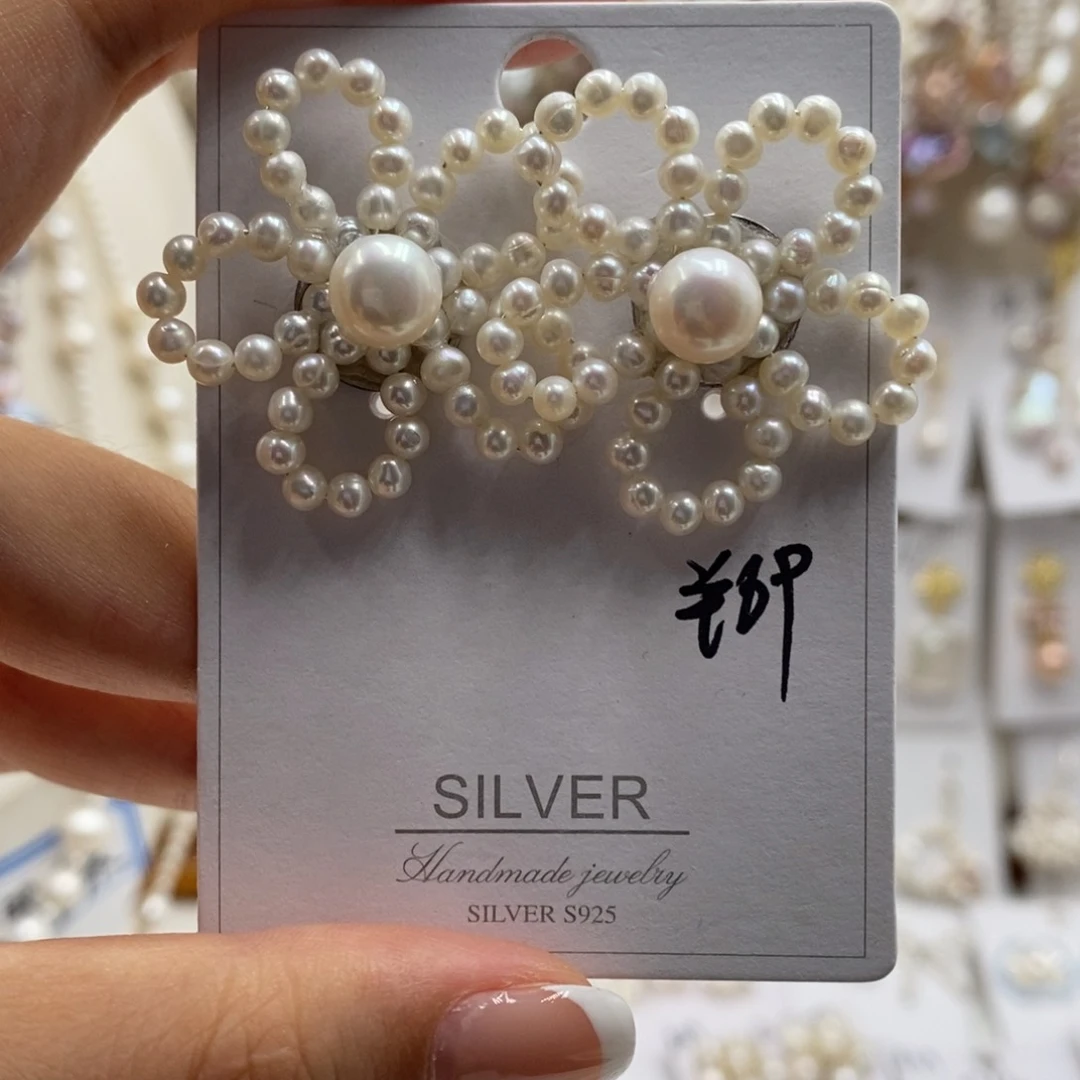 颈饰银S925镶嵌淡水珍珠