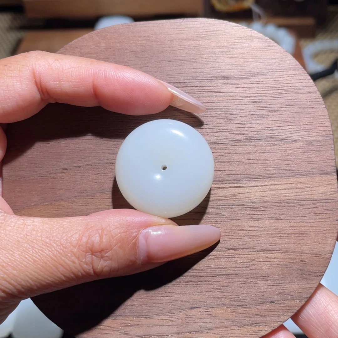 未镶嵌手链和田玉卡28.4