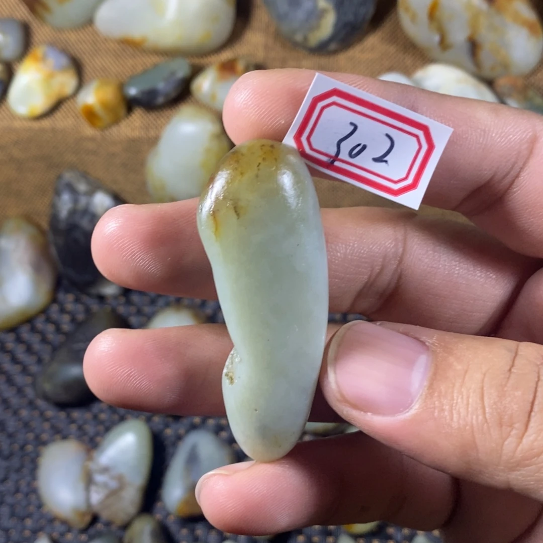 和田玉（糖玉）未镶嵌挂件