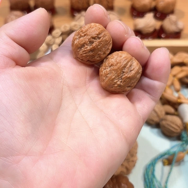 文玩核桃吊坠云朵028