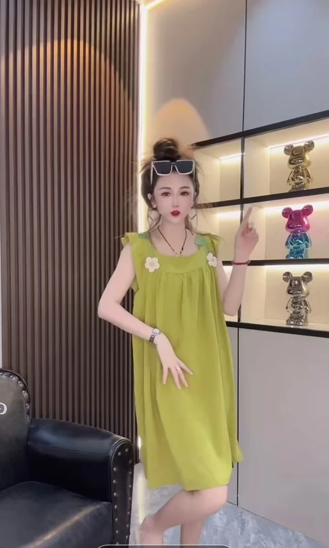 新款仙女睡裙女家居服网红洋气时尚胸前小花朵大码韩版纯色无袖