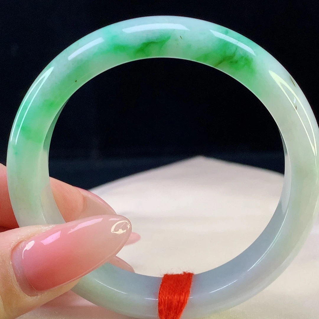 翡翠手镯未镶嵌天然翡翠1353